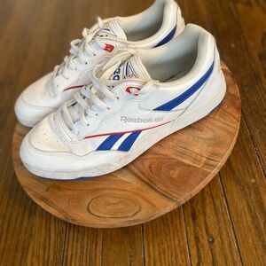 Reebok Classic White Sneakers with Blue and Red Stripes